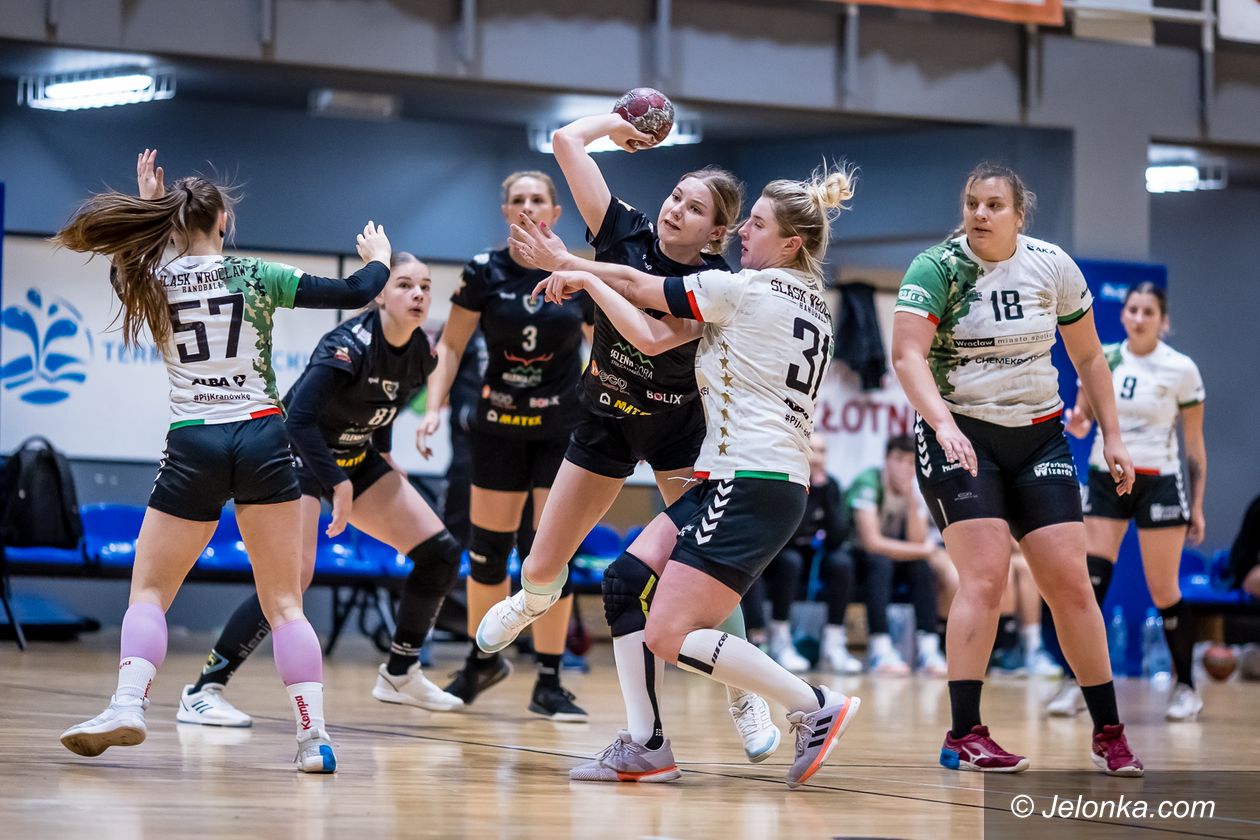 Jelenia Góra: Mimo braków kadrowych walczyły do końca