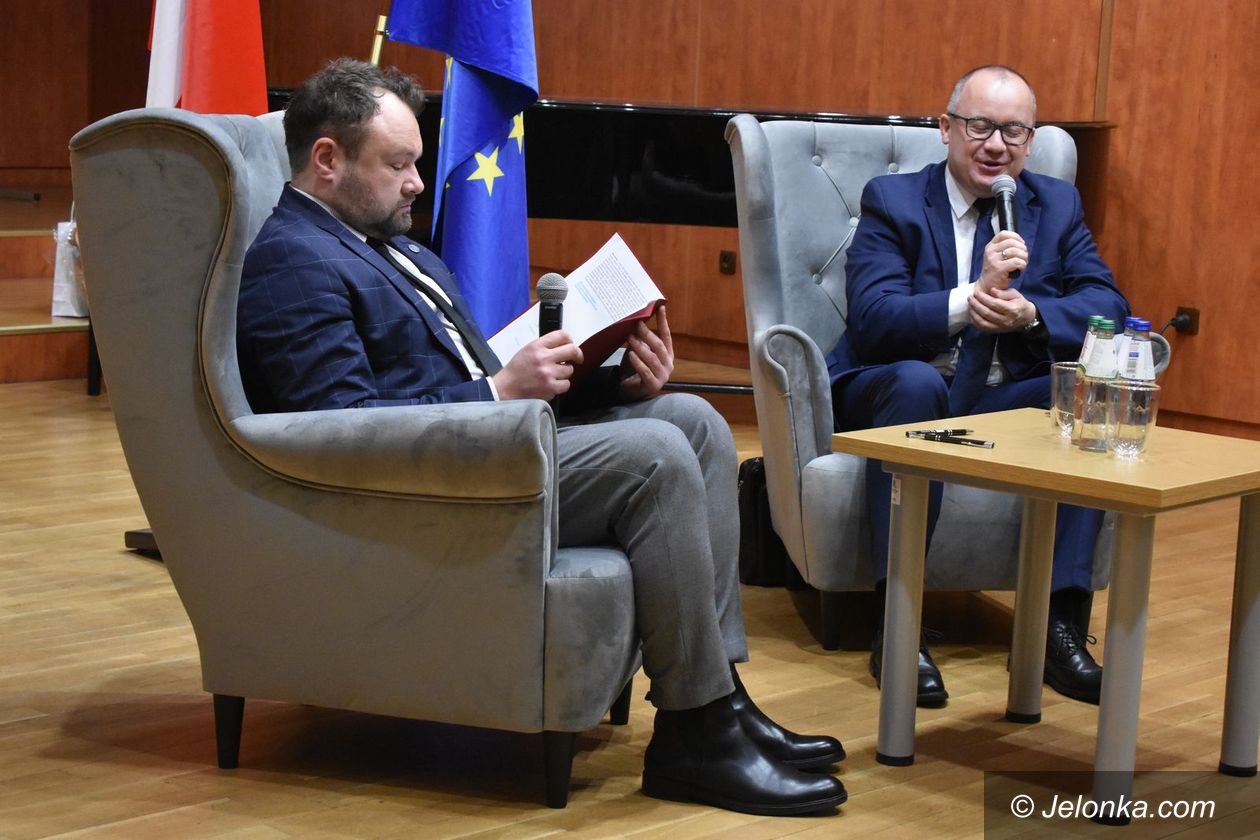 Jelenia Góra: O polskiej demokracji z Adamem Bodnarem