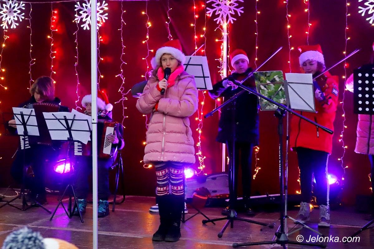 Jelenia Góra: Jarmark Mikołajkowy z JSM