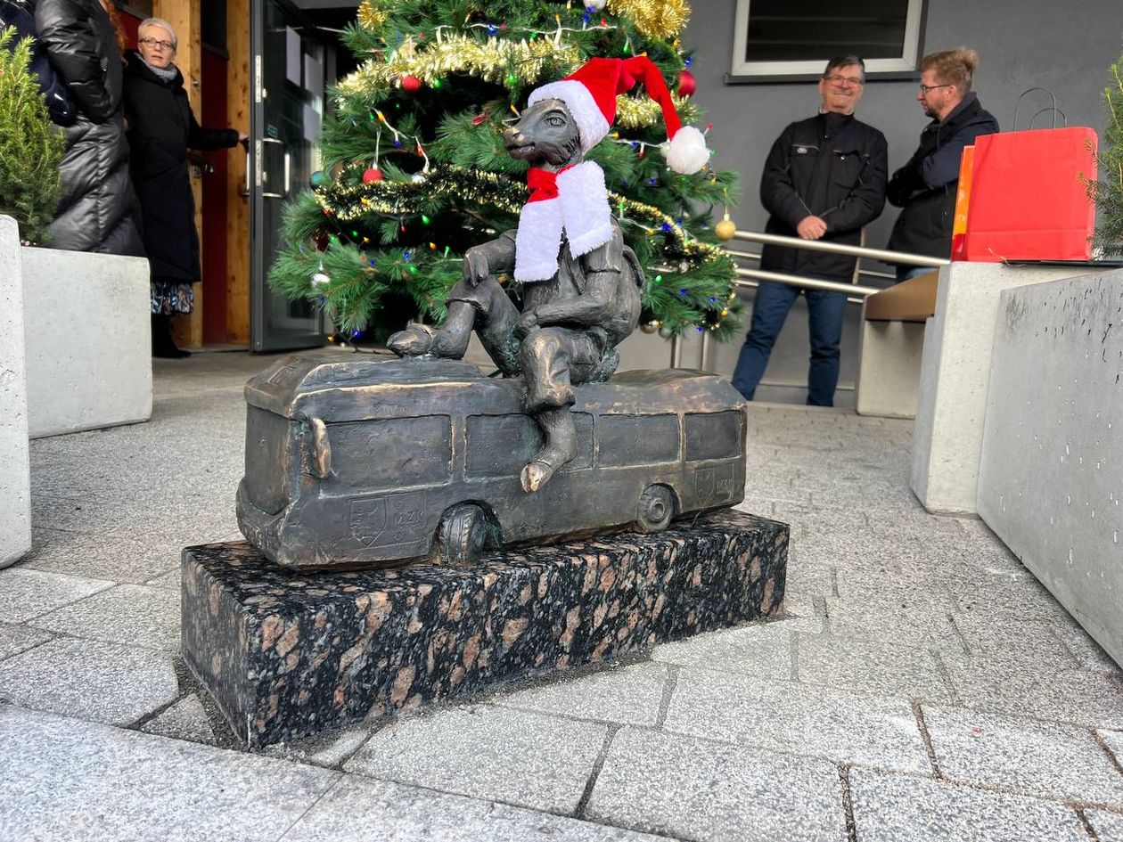 Jelenia Góra: Sobieszów i MZK z jelonkami