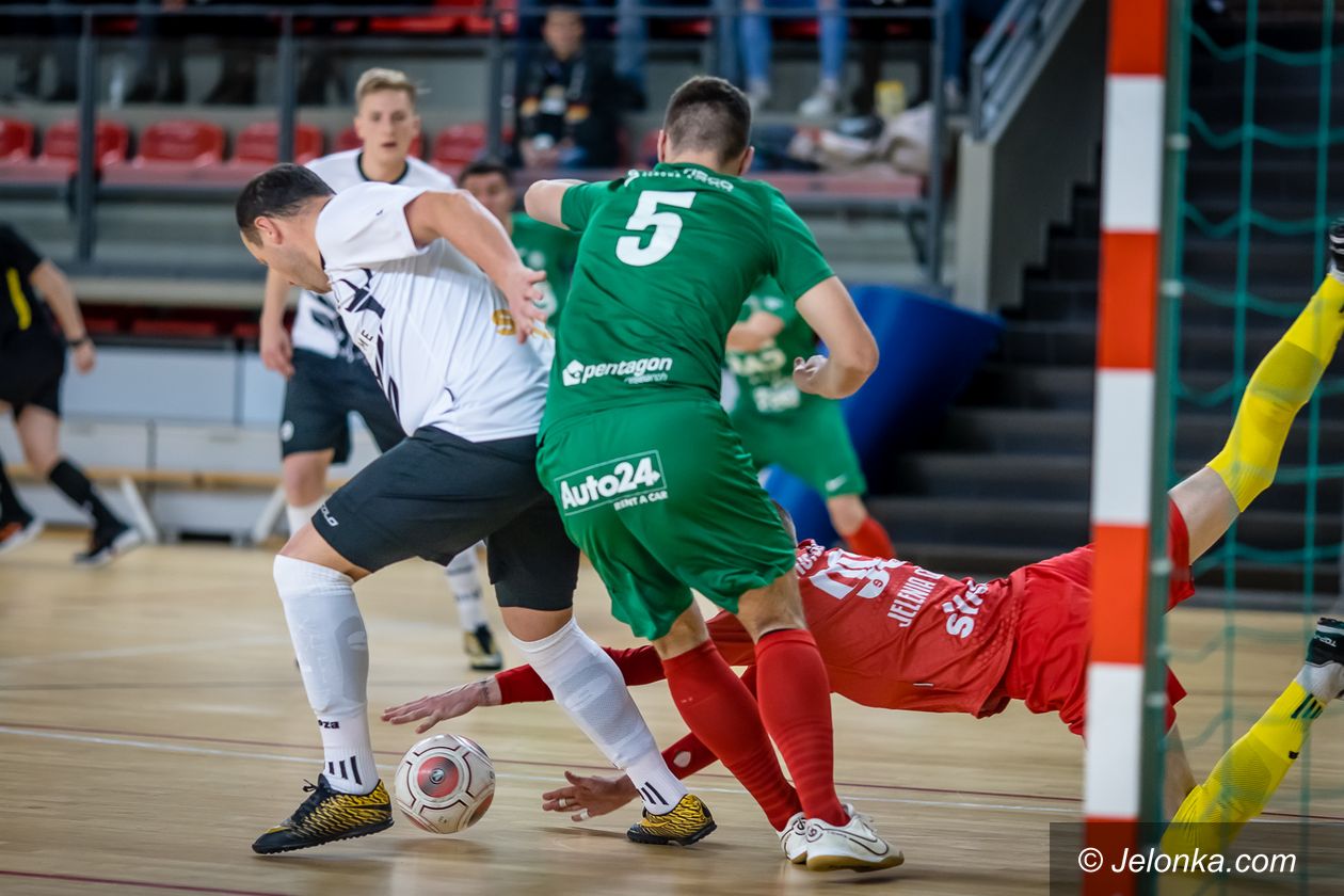 Jelenia Góra: Powalczyli w futsalowym debiucie na szczeblu centralnym