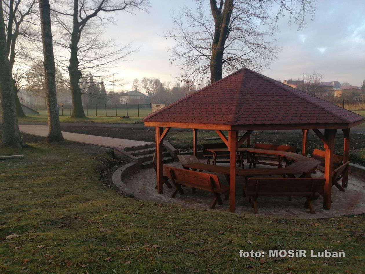 Lubań: Stanęła wiata