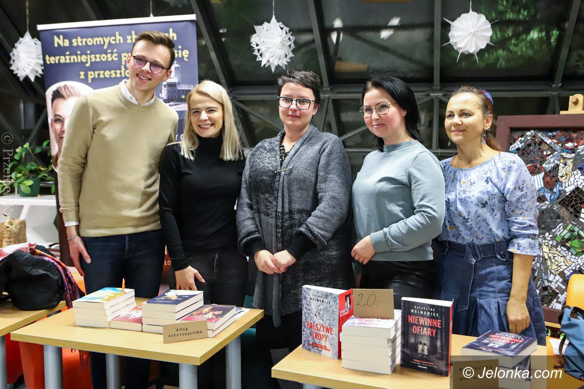 Jelenia Góra: "Książka pod choinkę" świetnym pomysłem