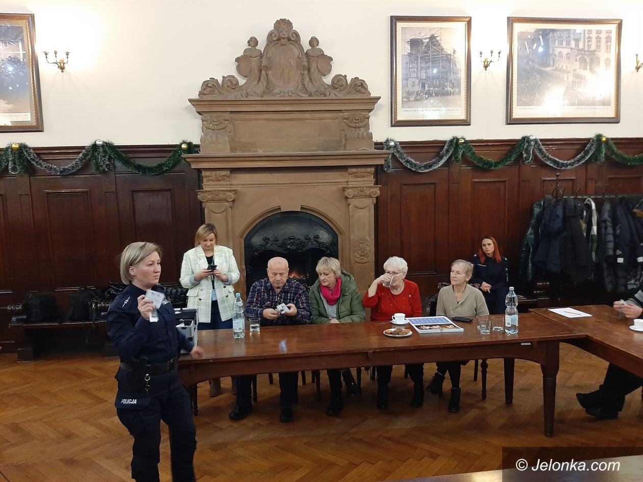 Kamienna Góra: O ochronie młodzieży