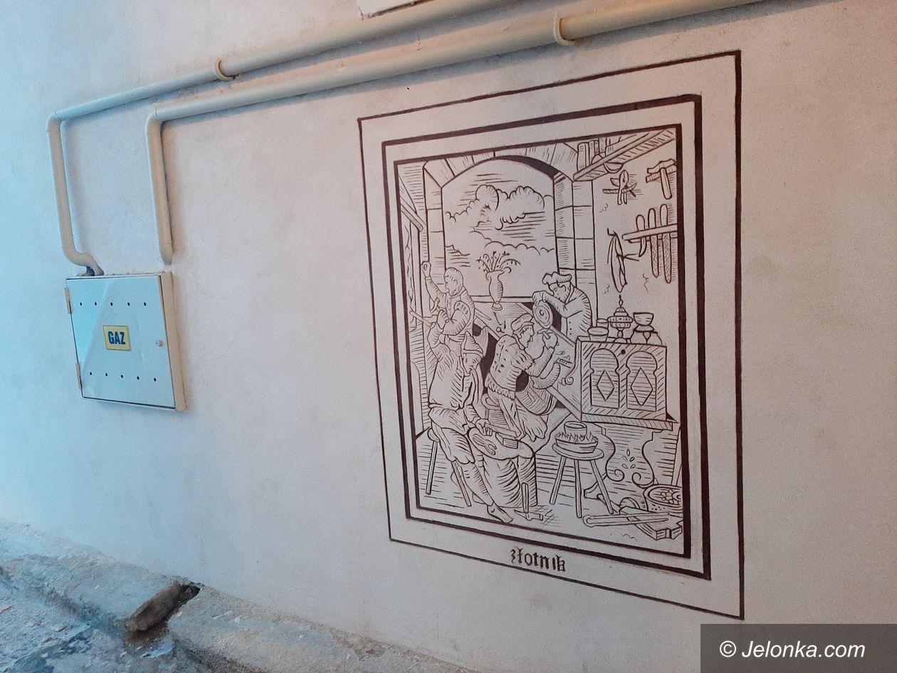Kowary: Sgraffito odnowione