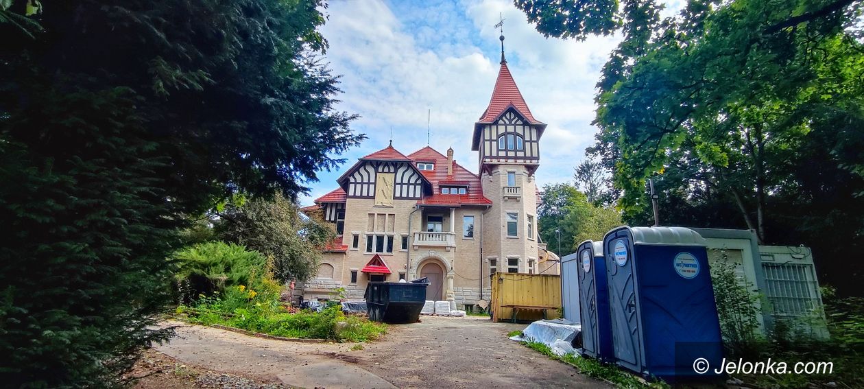 Jelenia Góra: Kto dokończy remont "Zameczku"?