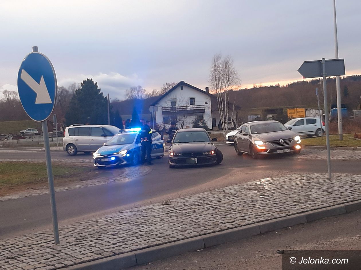 Mysłakowice: Utrudnienia na rondzie