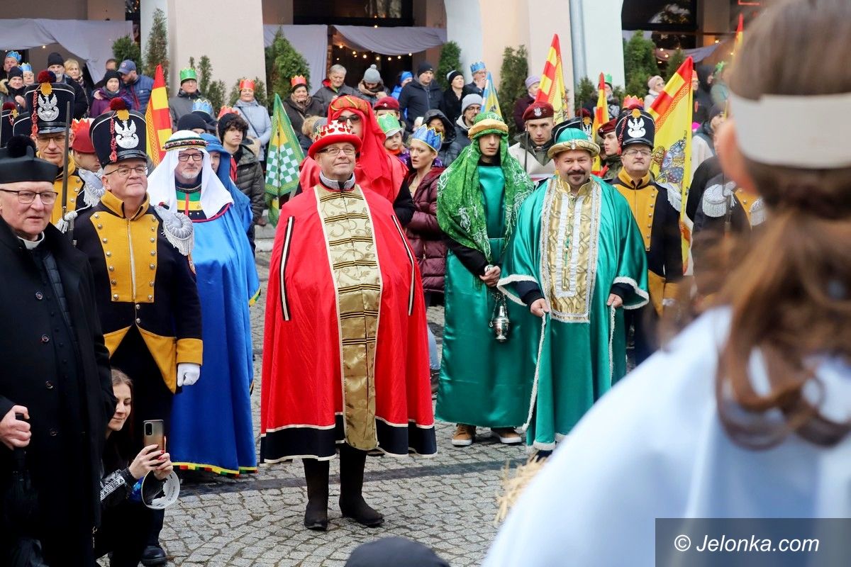 Jelenia Góra: Karkonoski Orszak Trzech Króli za nami