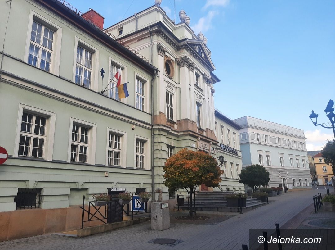 Kowary: Zielono i niebiesko
