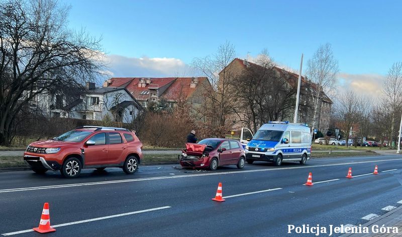 Jelenia Góra: Kierowcy – "noga z gazu"
