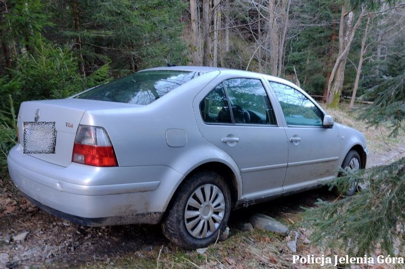 Kowary: Ukradł drewno i katalizator