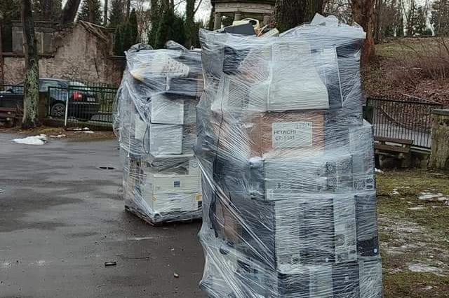 Lwówek Śląski: Zbierali elektrośmieci