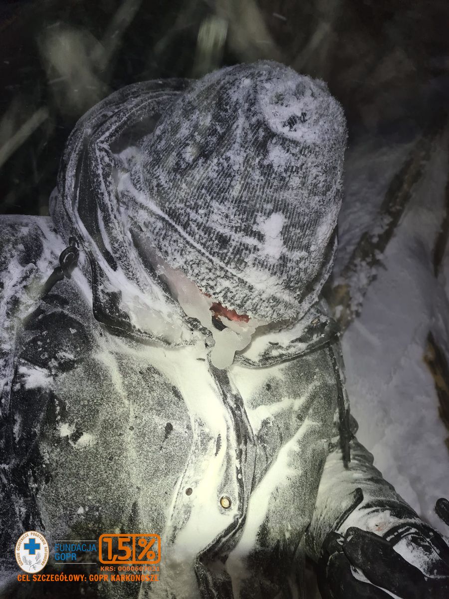Karkonosze: Akcja ratunkowa nad Kotłem Małego Stawu