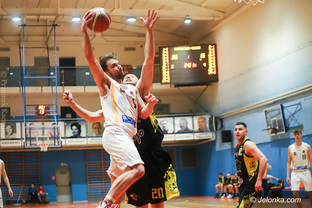 I liga koszykarek / II liga koszykarzy: Jeleniogórzanie z porażkami [WYNIKI/TABELE]