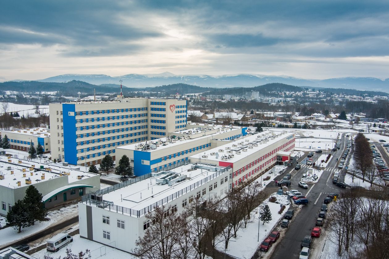 Jelenia Góra: Ze stoków na... SOR