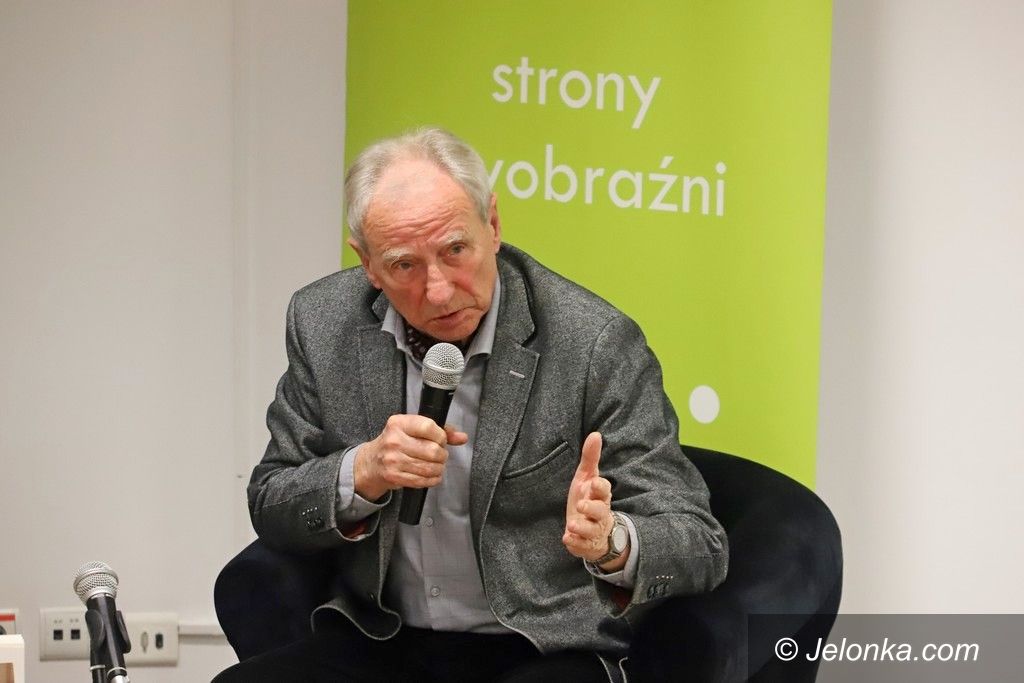 Jelenia Góra: Prof. Andrzej Mencwel o "Powieści z życia"