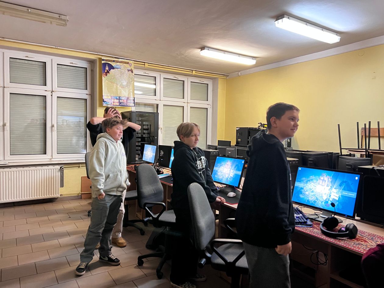Piechowice: Feryjny turniej e – sportowy