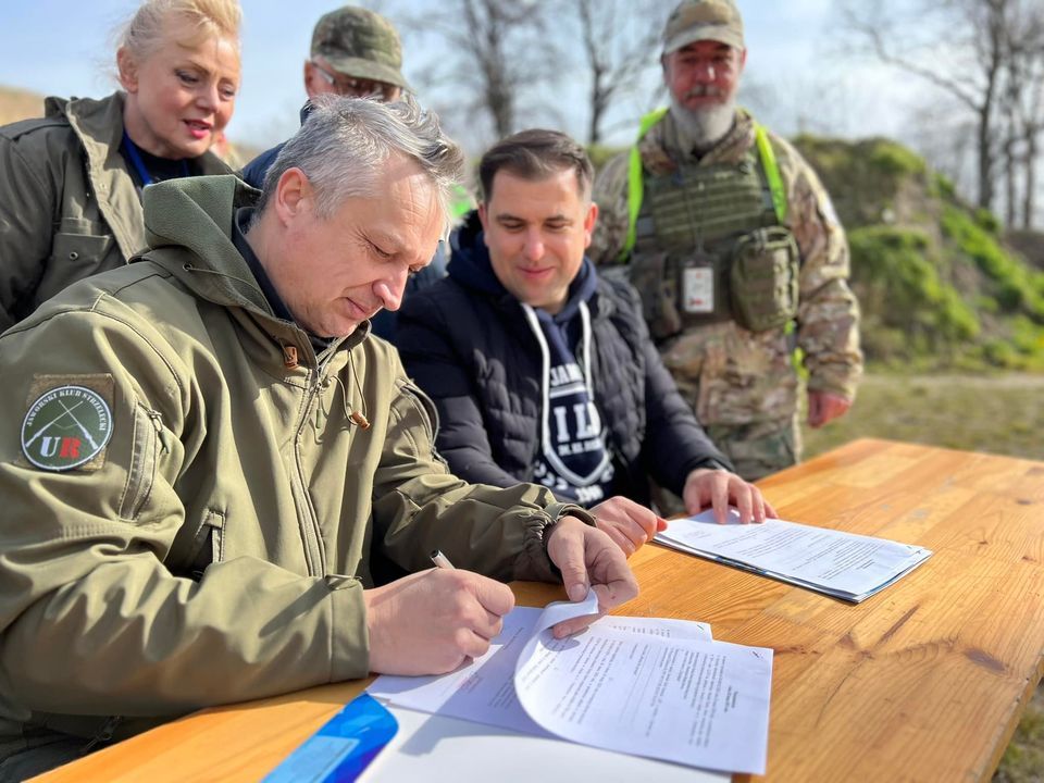 Jawor: Strzelecka umowa