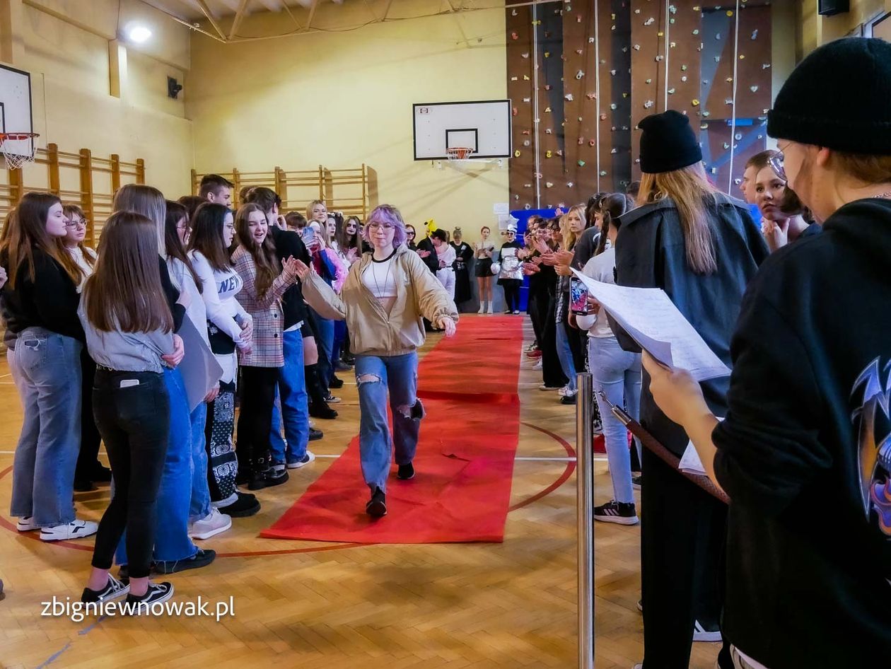 Jelenia Góra: Wagary na... dywanie