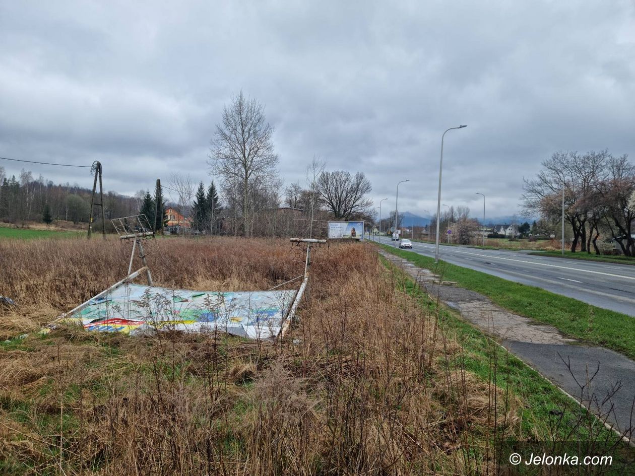 Jelenia Góra: Taki baner to wstyd