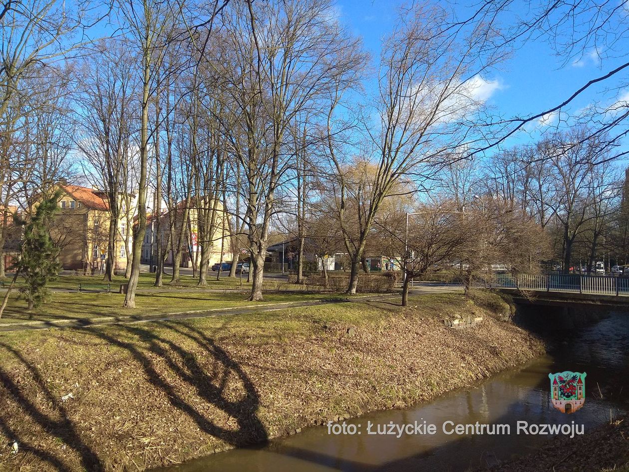 Lubań: Nad rzeką wypięknieje