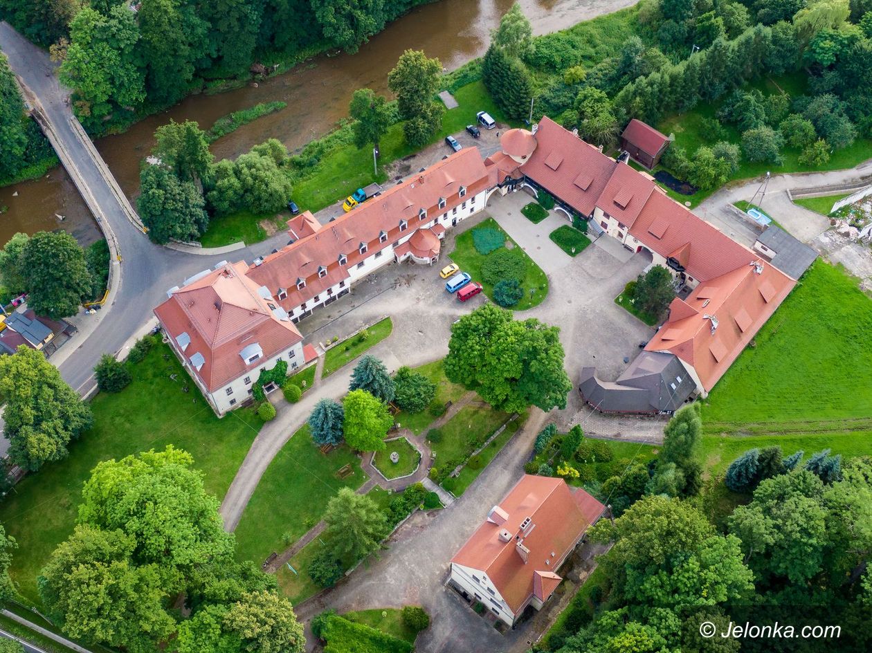 Janowice Wielkie: Oczyszczalnia dla DPS–u