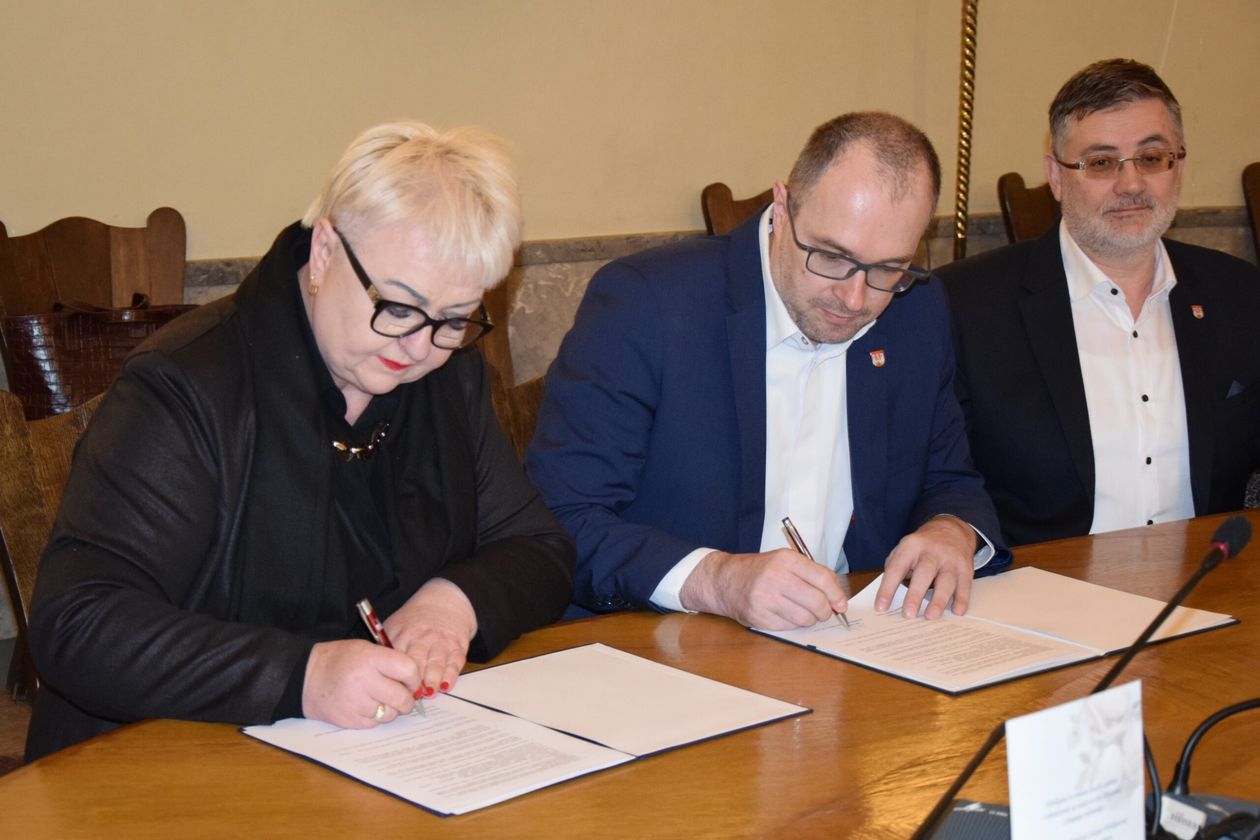 Kowary: Umowa o współpracy została podpisana