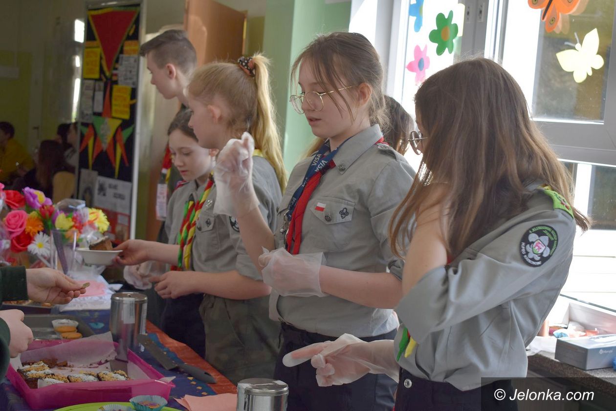 Jelenia Góra: Piknik harcerski w SP nr 8