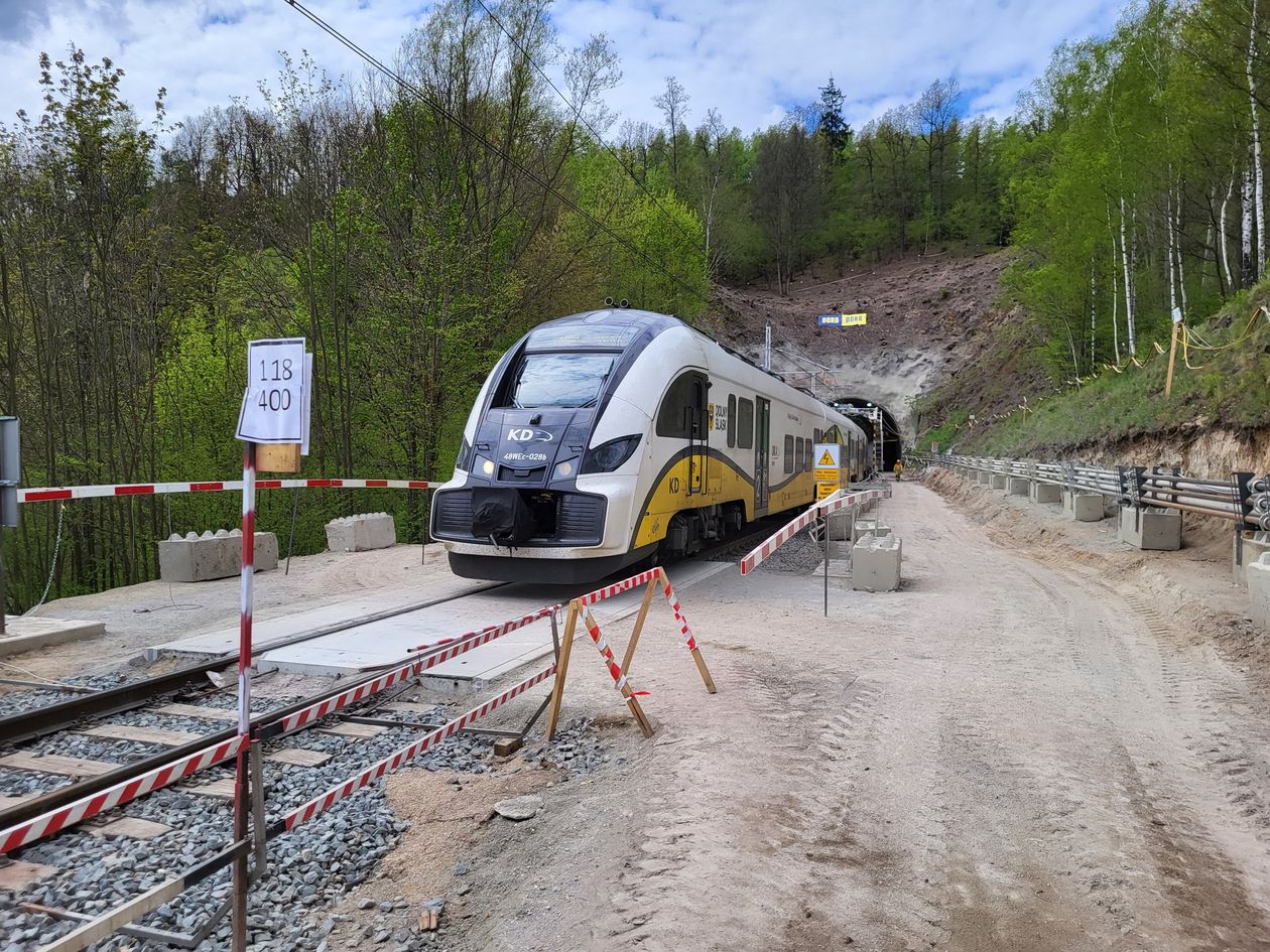Powiat: Tunel drąży supermaszyna