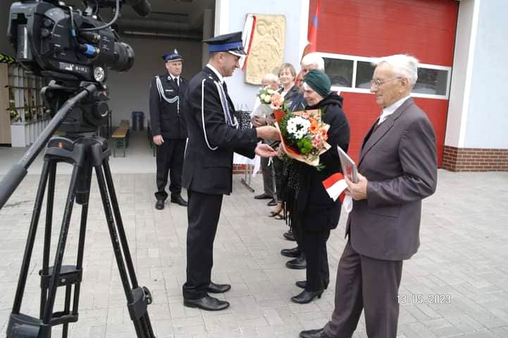 Rybnica: Remiza otwarta