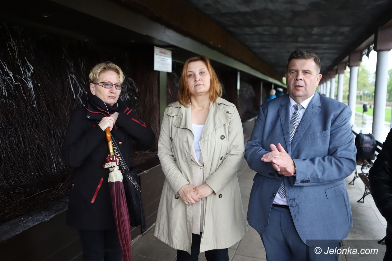 Jelenia Góra: Politycy Lewicy o zagrożeniu dla uzdrowisk