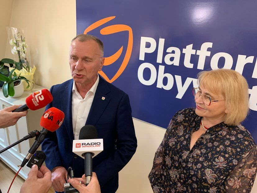 Jelenia Góra: Politycy PO zapraszają na protest do stolicy