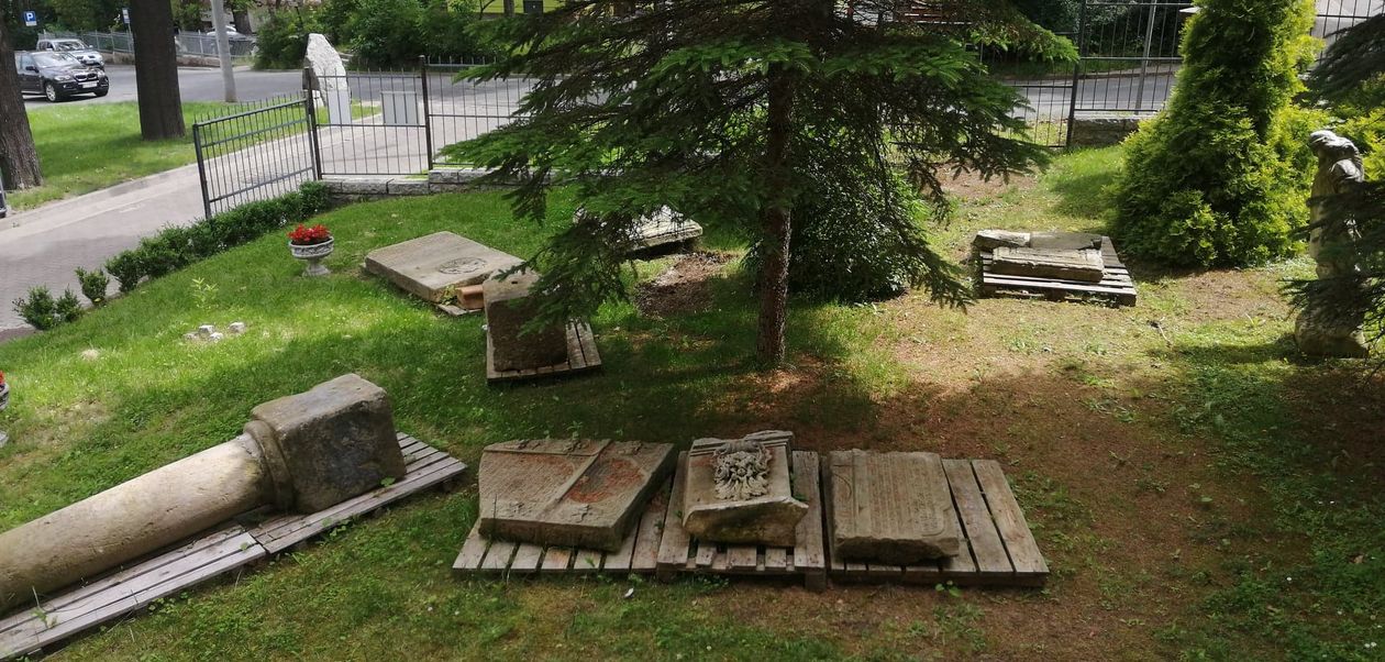 Jelenia Góra: Na ratunek epitafiom