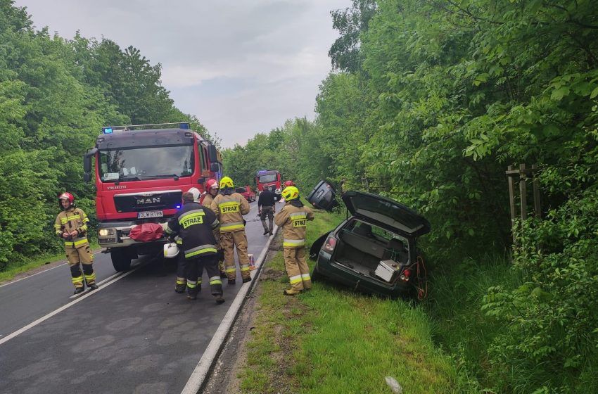 Lwówek Śląski: Czołówka na DW364