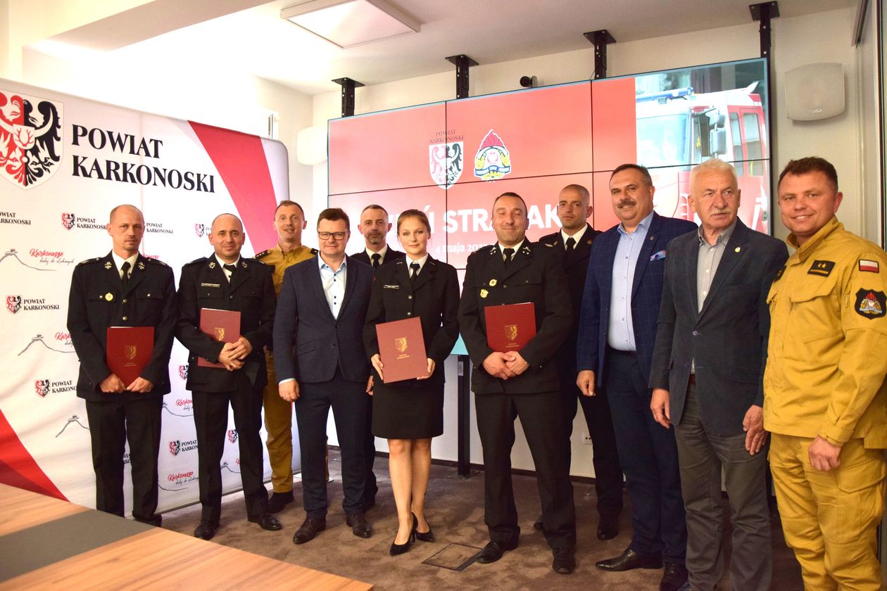 Powiat: Vouchery od starosty dla druhów z OSP