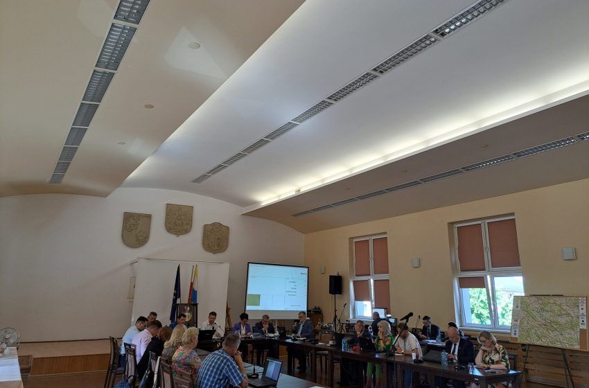 Lwówek Śląski: Burmistrz z tarczą!