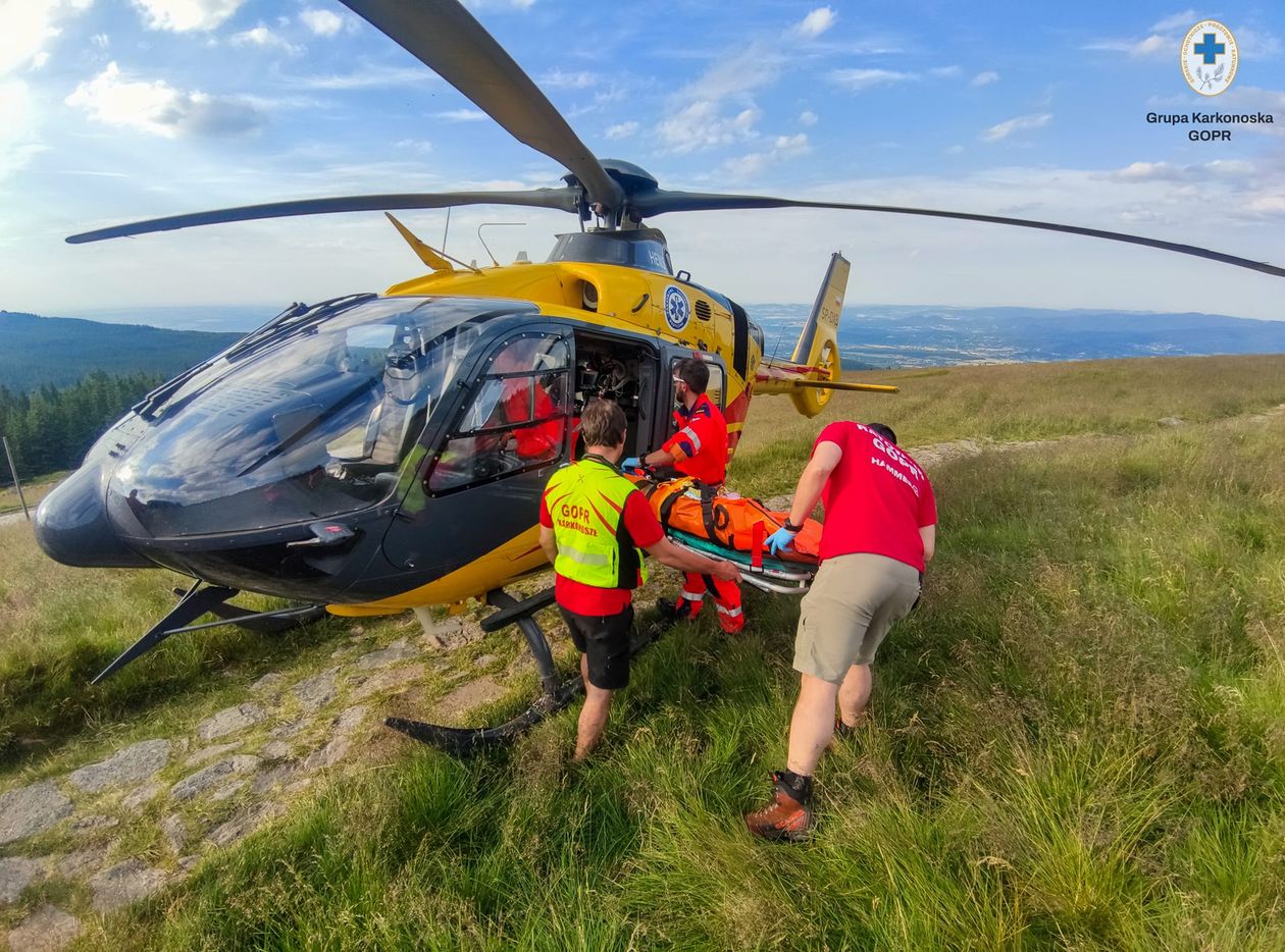 Karkonosze: Akcja ratunkowa przy schronisku