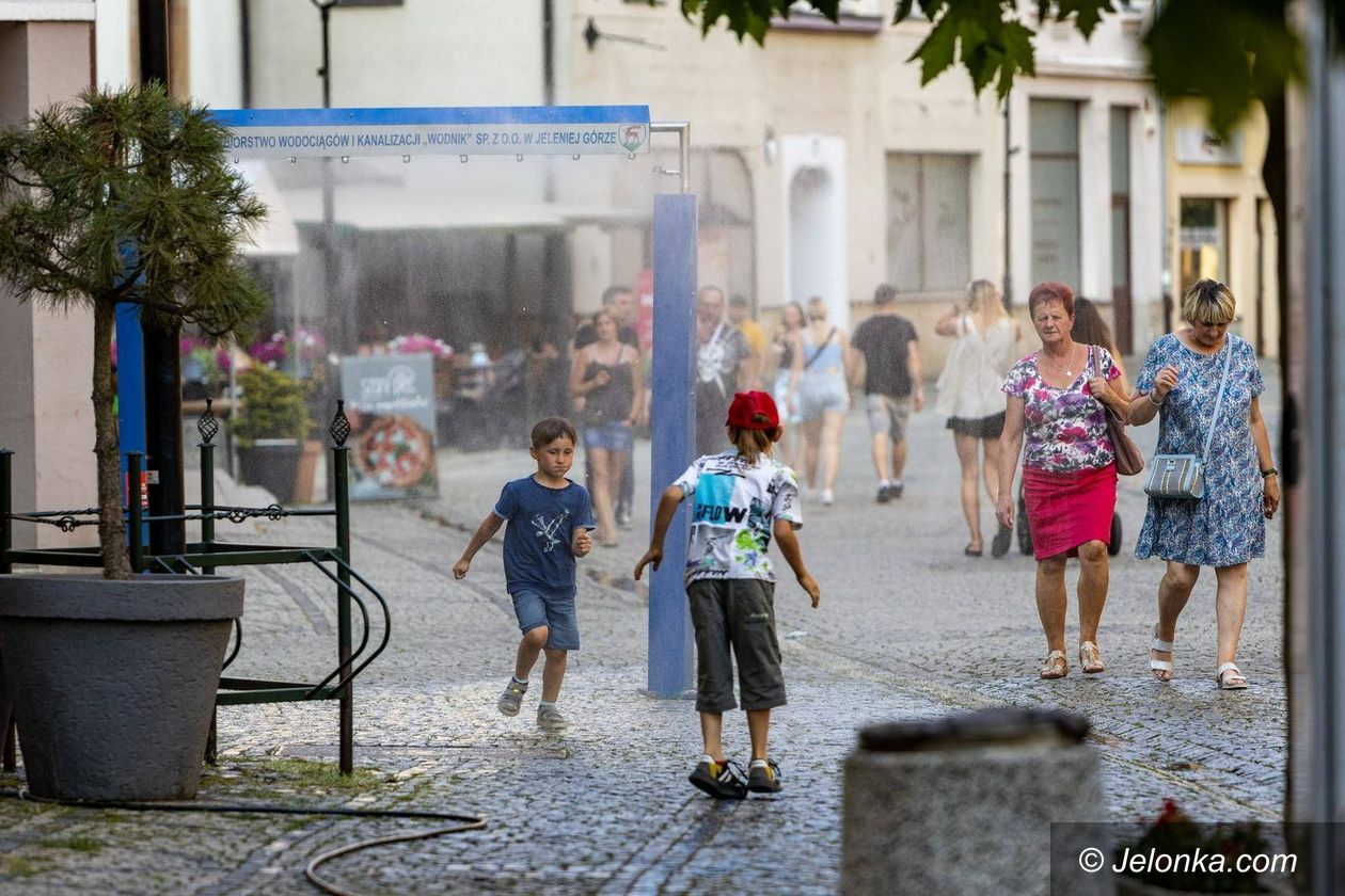 Jelenia Góra: Wodna mgiełka na upały