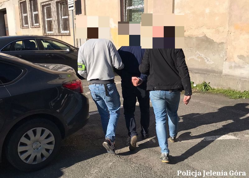 Jelenia Góra: Usiłował okraść zegarmistrza