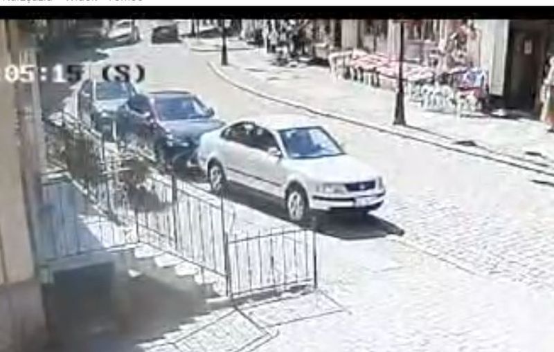 Jelenia Góra: Przyjechał do komisariatu pod wpływem alkoholu