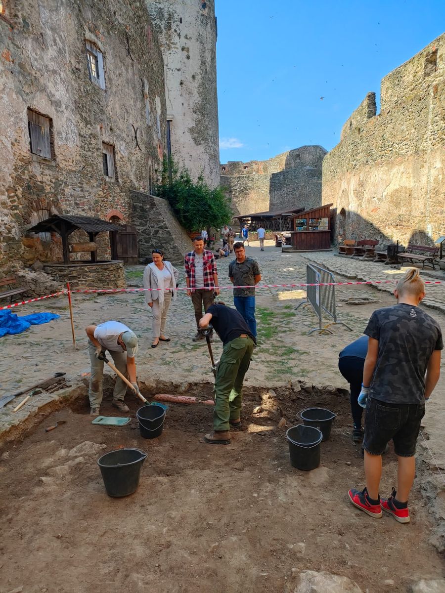 Bolków/Jelenia Góra: Badania archeologiczne na zamku w Bolkowie