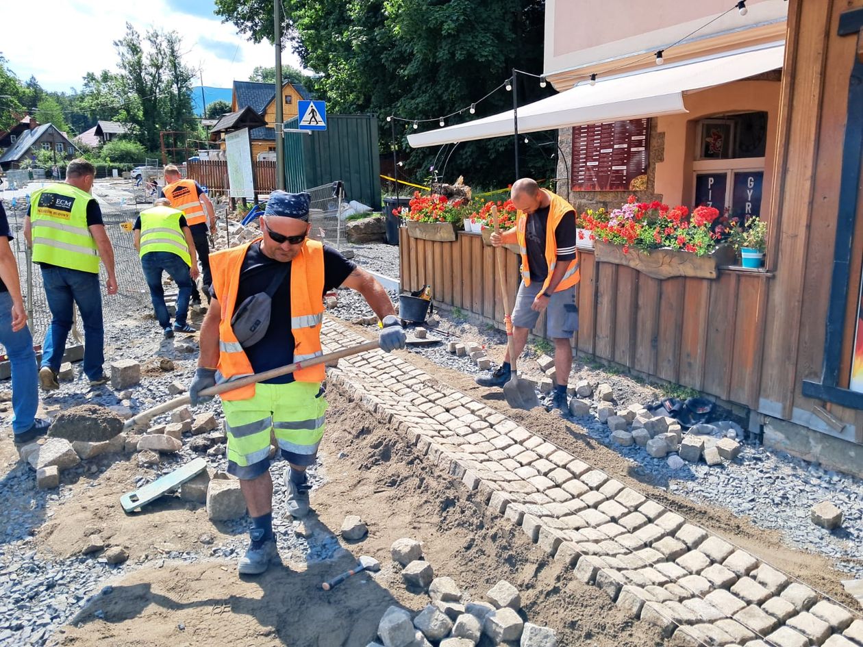 Szklarska Poręba: Inwestycja trwa, będą utrudnienia w ruchu