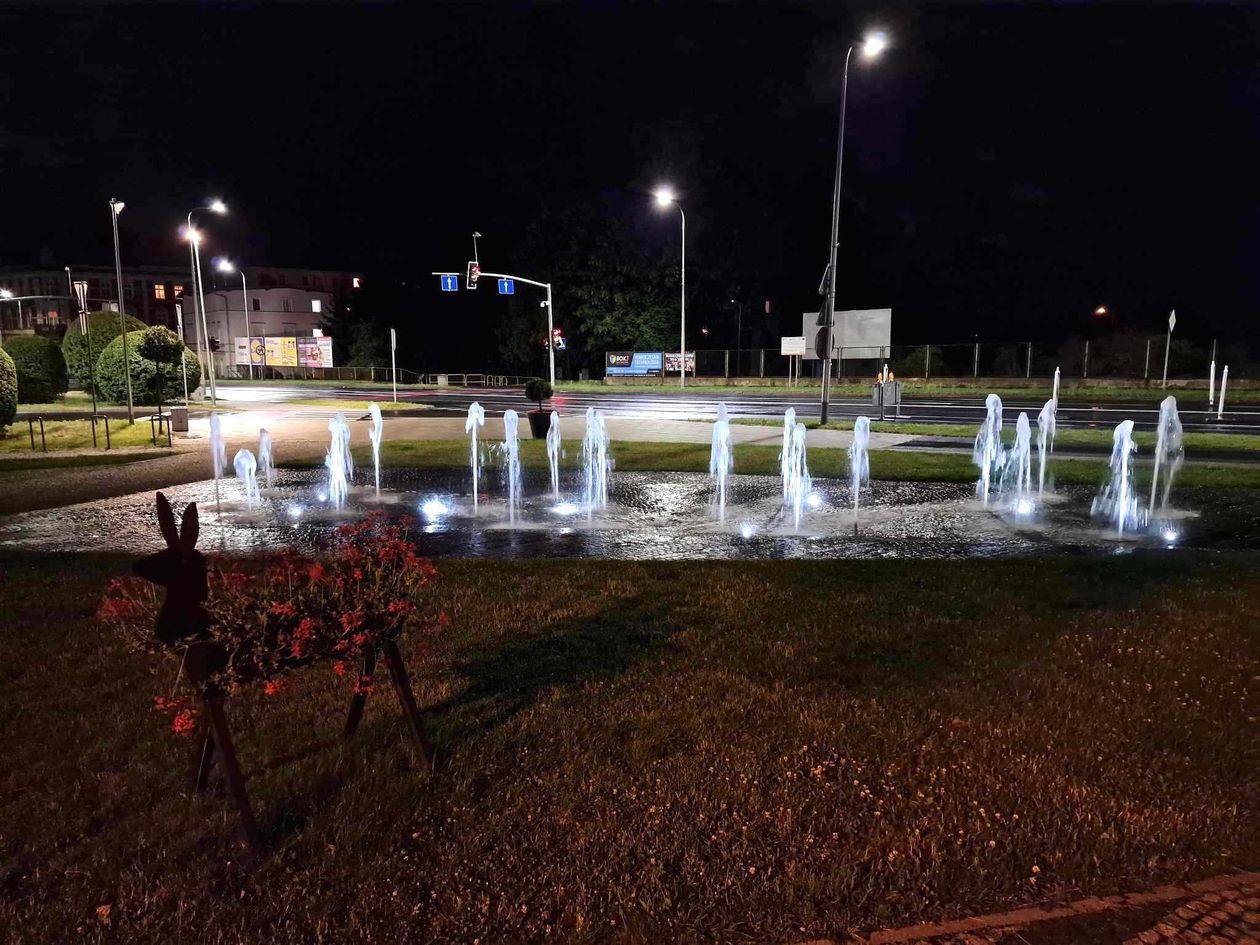 Jelenia Góra: Fontanna podświetlana