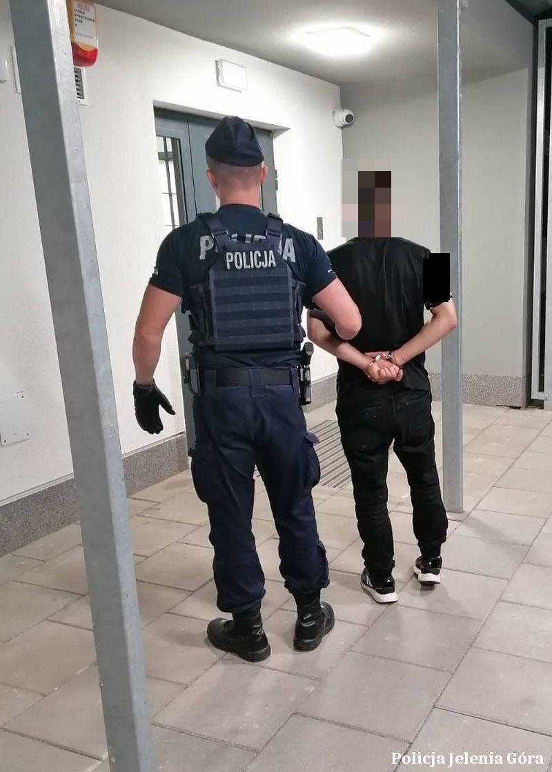 Jelenia Góra: Doniósł sam na siebie