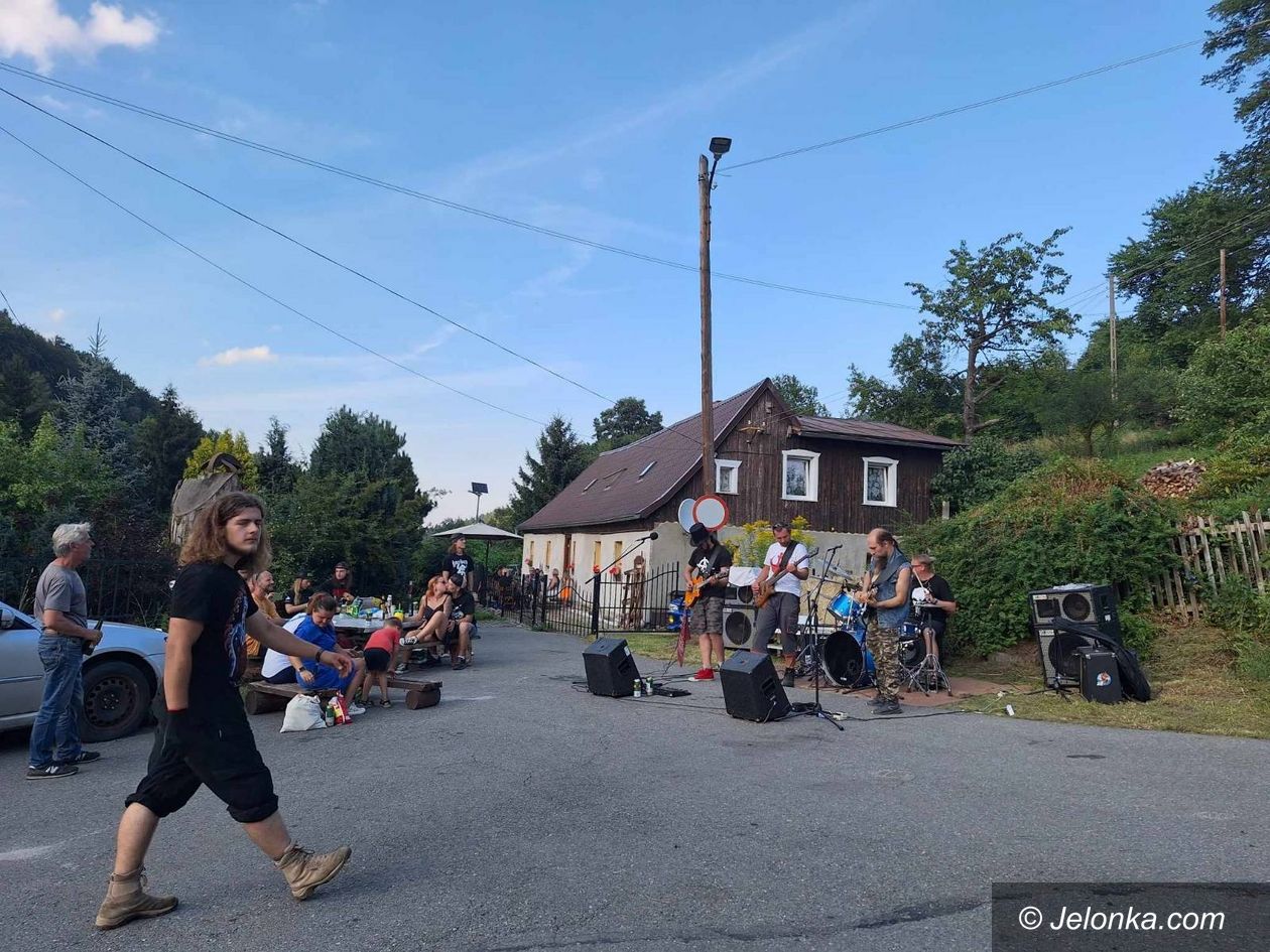 Region: Jagniątków: ostre rytmy
