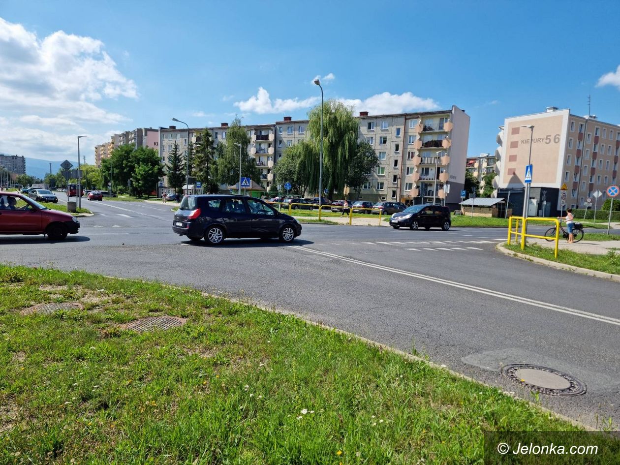 Jelenia Góra: Rondo czy światła? – głos  miasta