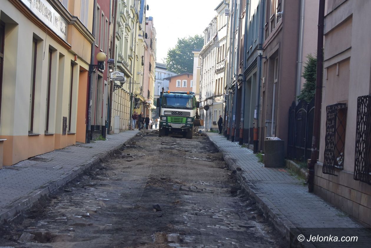 Jelenia Góra: Mniej asfaltu w centrum