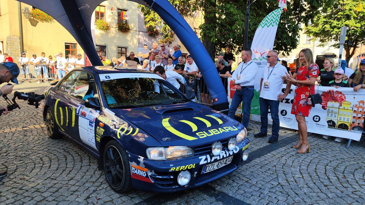 Jelenia Góra: Ruszali spod Ratusza