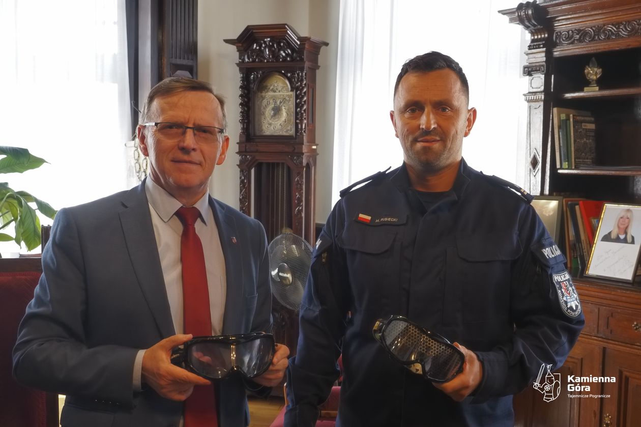Kamienna Góra: ALKOgogle dla policji
