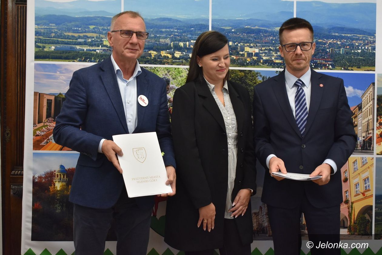 Jelenia Góra: Umowa na prąd dla miasta